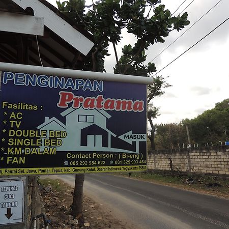 Penginapan Pratama By Zuzu Brono Bagian luar foto
